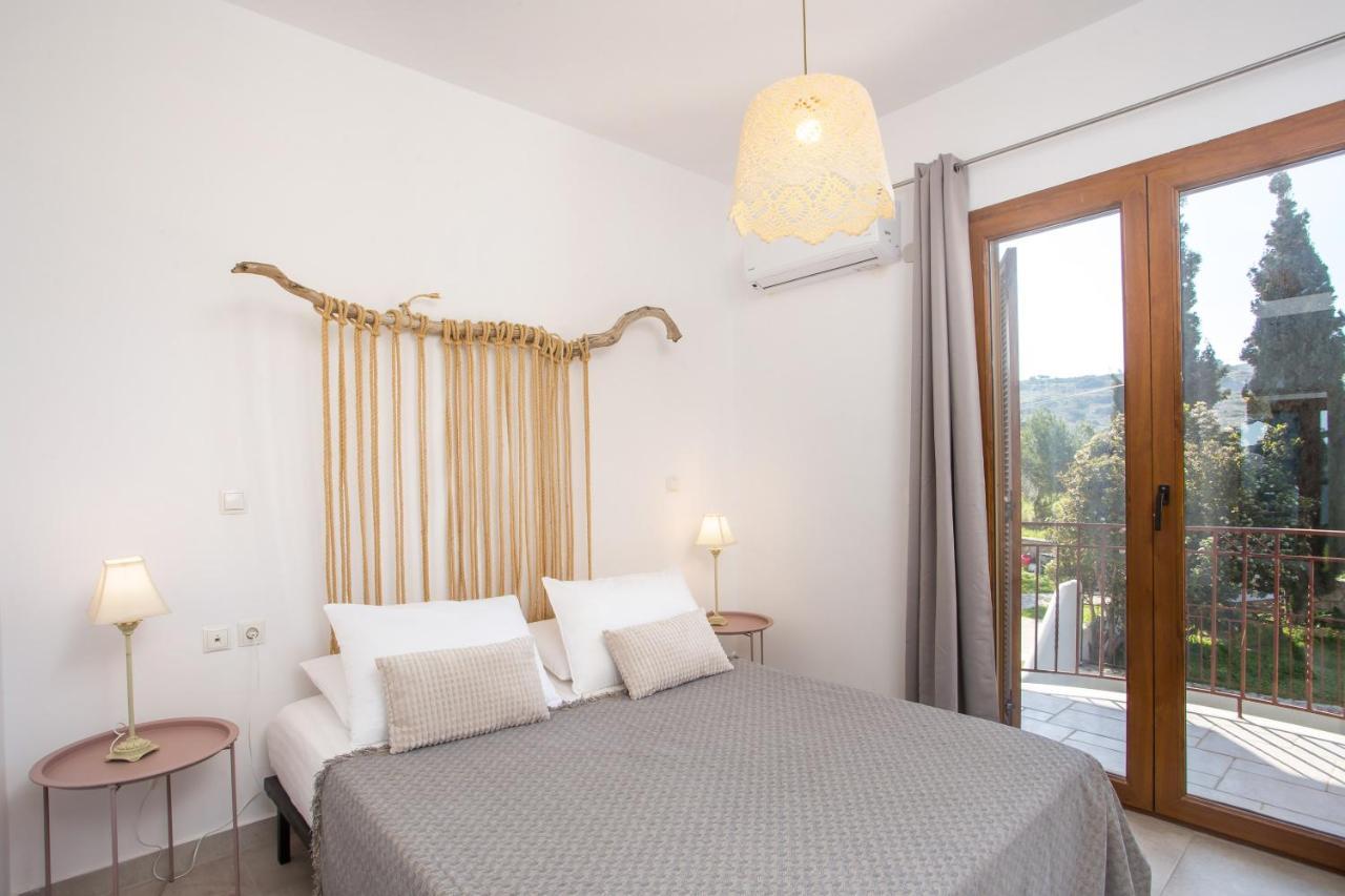Kora Villa *